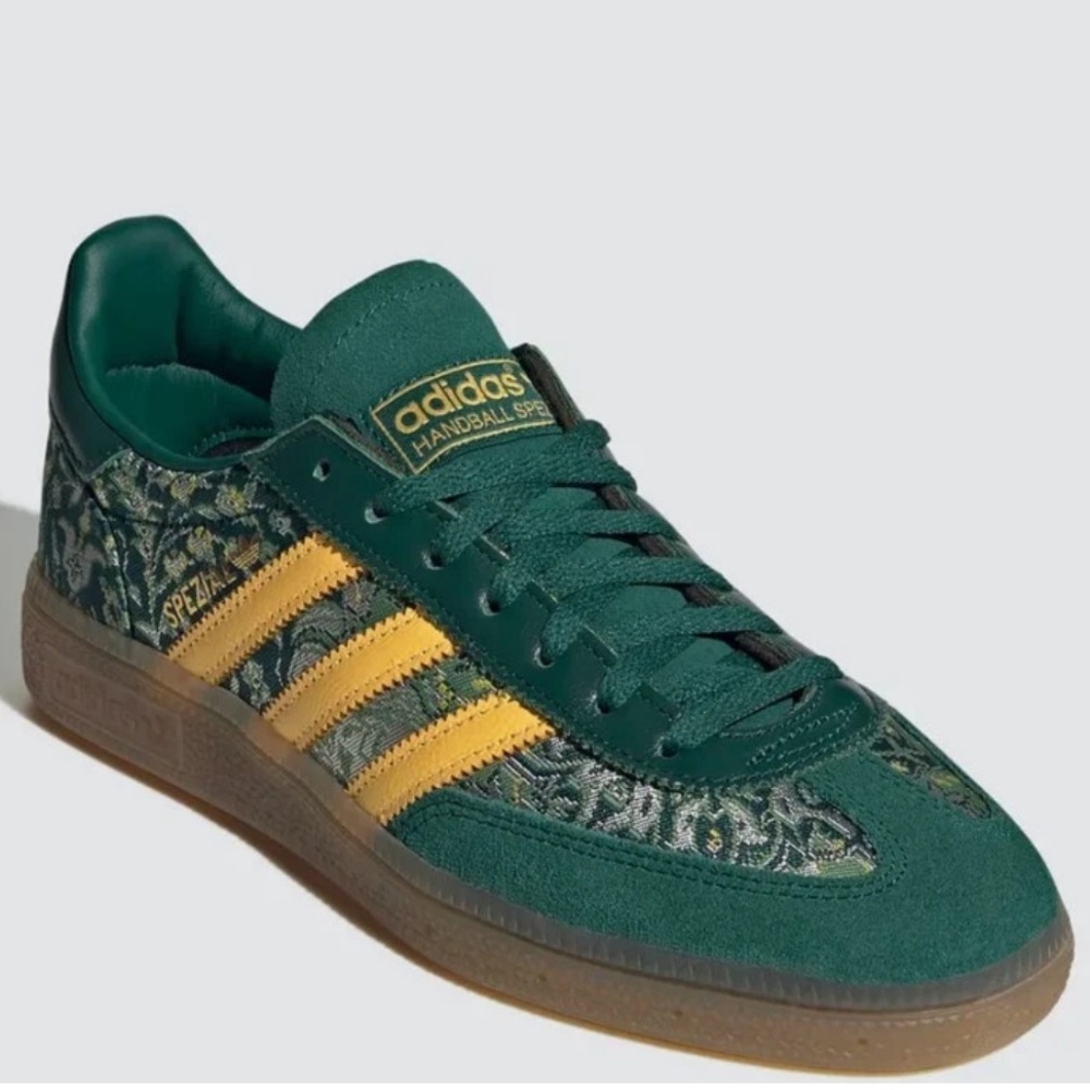 NEW Adidas Originals Handball Spezial Green Yellow Womans Size 10